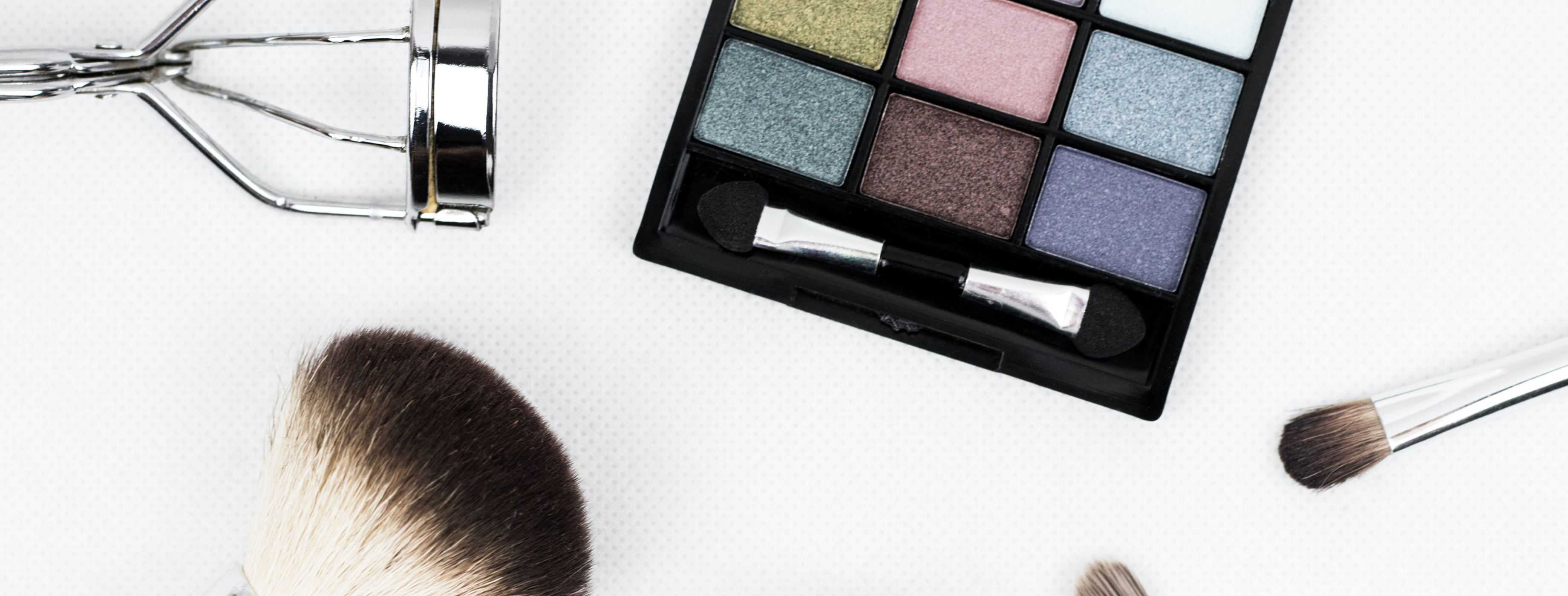 Header of about makeup express